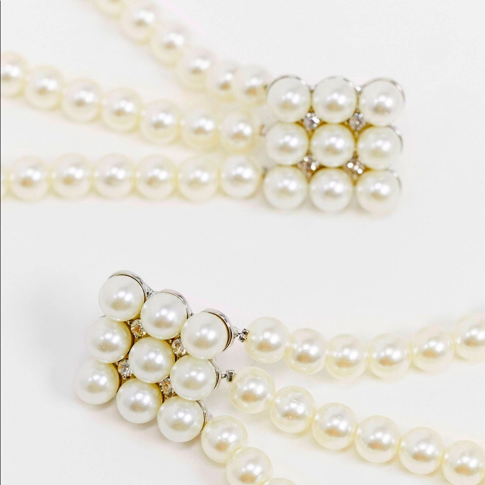 True Decadence Drop Earrings In Pearl
